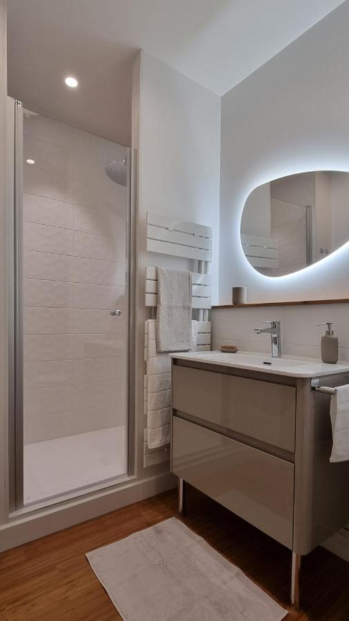Au 53, Sous Le Chartil Apartment Reims Ngoại thất bức ảnh