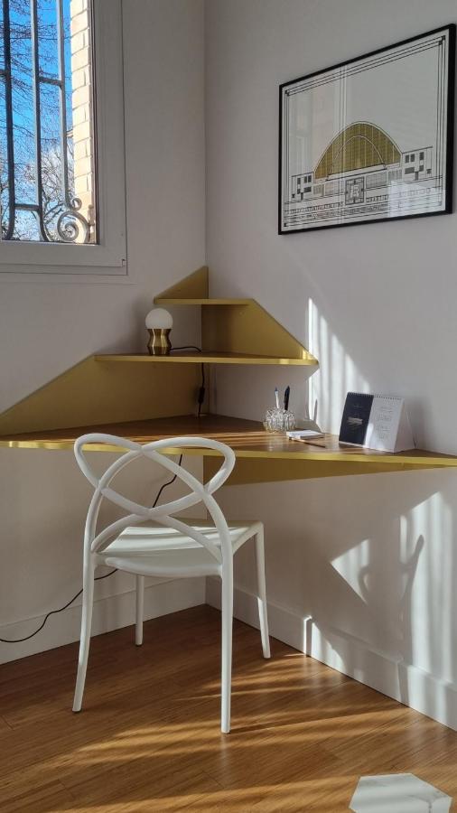 Au 53, Sous Le Chartil Apartment Reims Ngoại thất bức ảnh