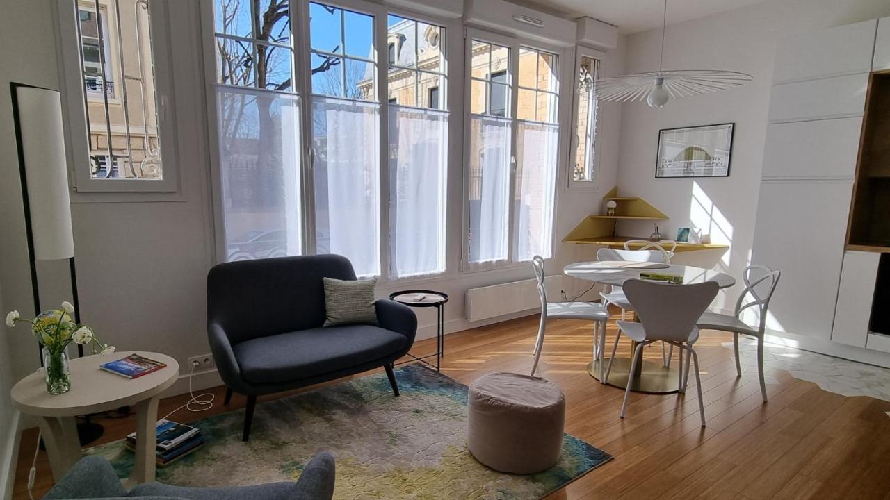 Au 53, Sous Le Chartil Apartment Reims Ngoại thất bức ảnh